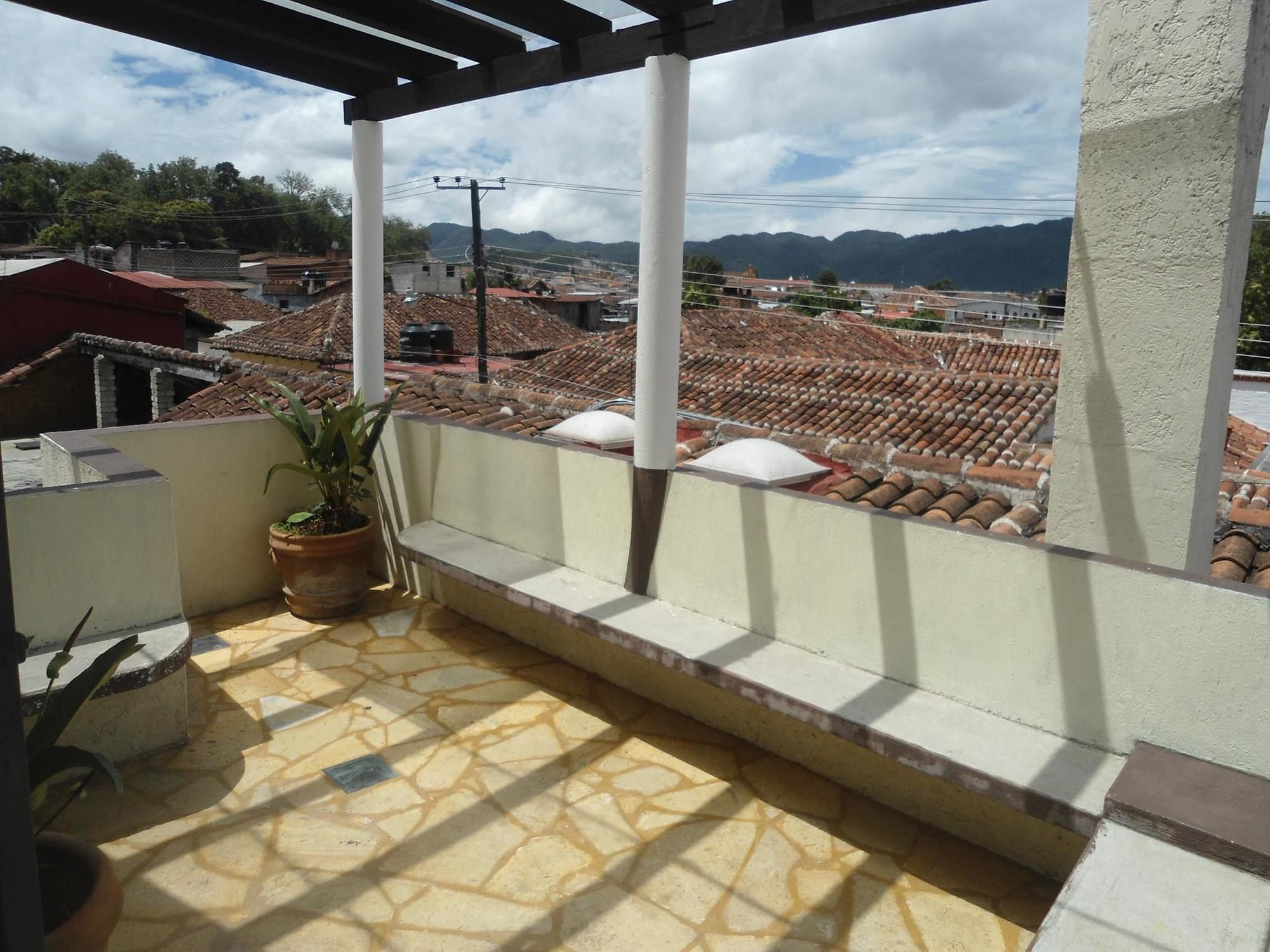 ホテル Capital O Anthara Arte San Cristóbal de Las Casas エクステリア 写真